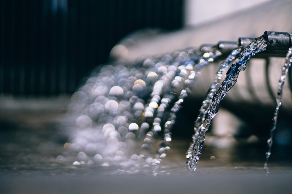 Expert: More Deaths May Be Tied to Flint Legionella Outbreak Than Reported Expert: More Deaths May Be Tied to Flint Legionella Outbreak Than Reported